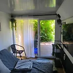 Butas With Private Terrace And Sound System Under The Jasmine Palanga
