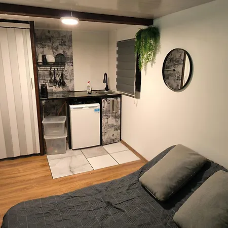 Appartement With Private Terrace And Sound System Under The Jasmine Palanga