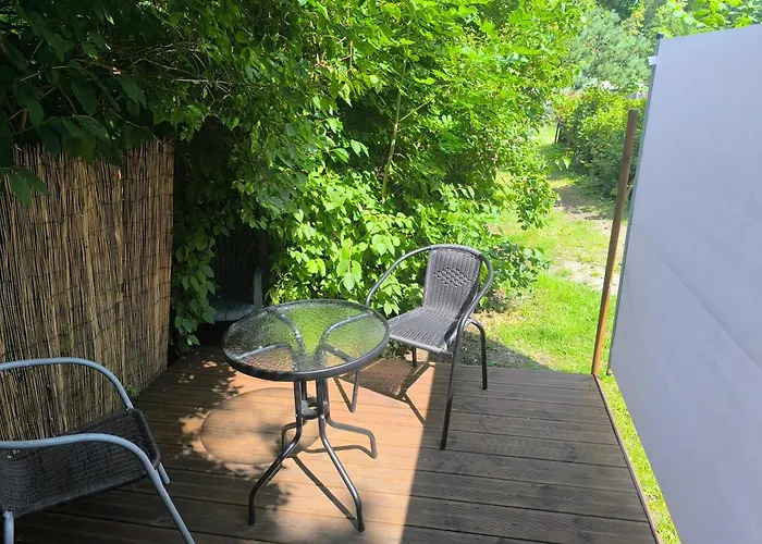 With Private Terrace And Sound System Under The Jasmine 아파트