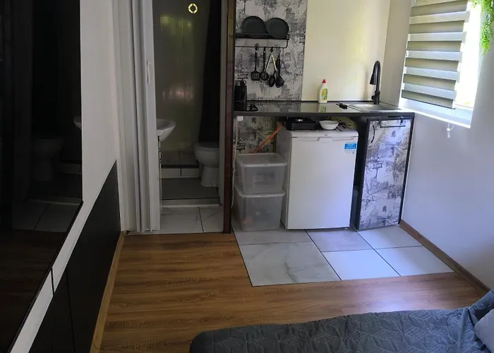 With Private Terrace And Sound System Under The Jasmine * 팔랑가